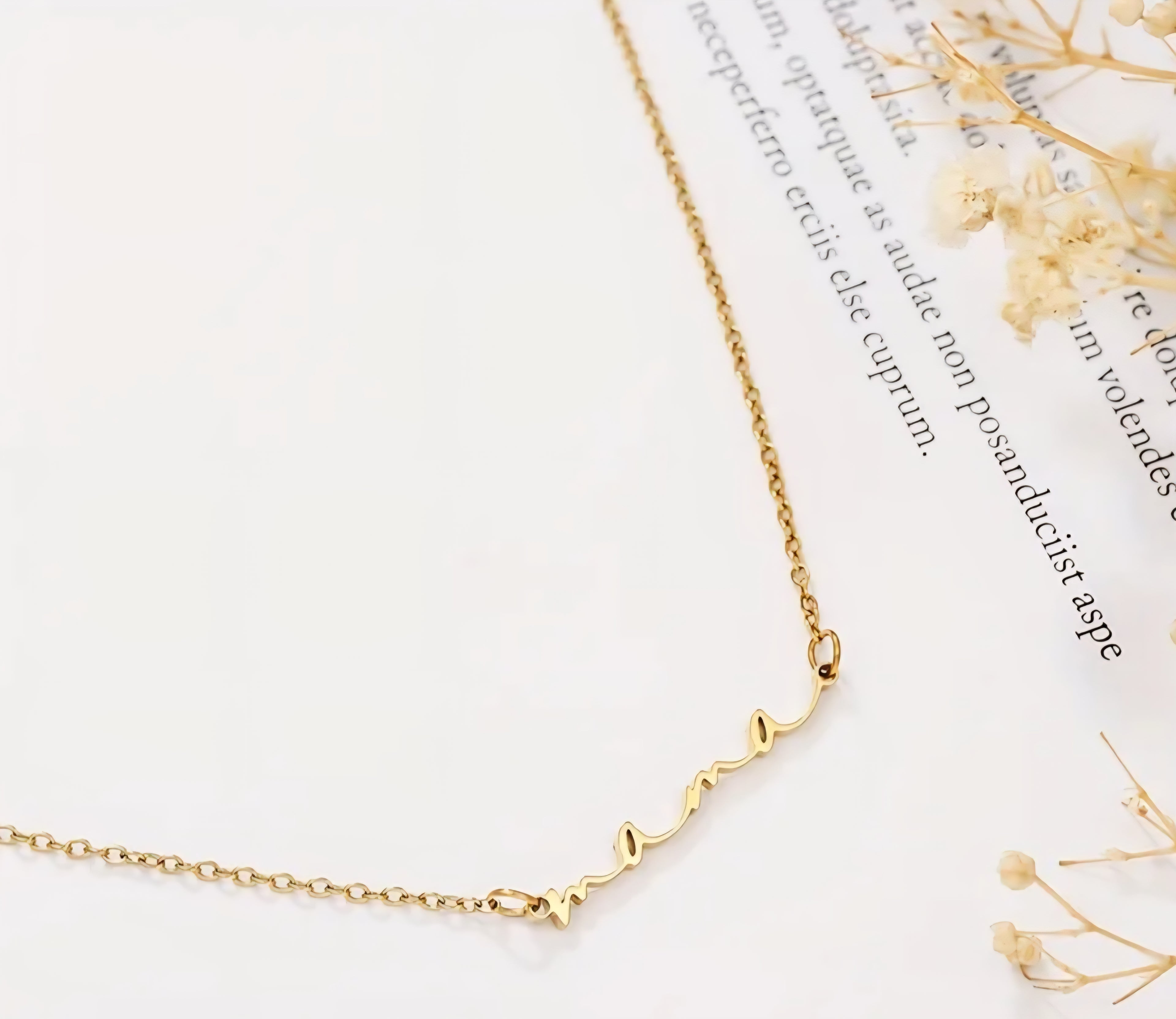 Mama Necklace